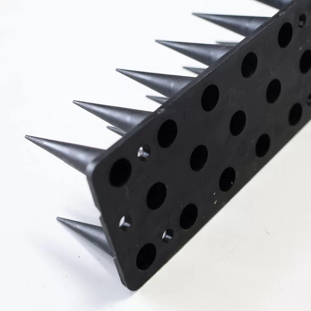 100% polycarbonate bird spike